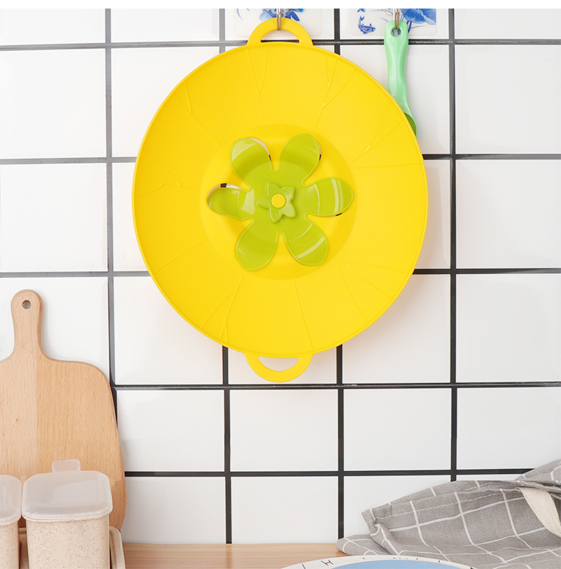 Pots and Pans Boiling Spill Prevent Lid Pots and Pans Boiling Spill Prevent Lid
