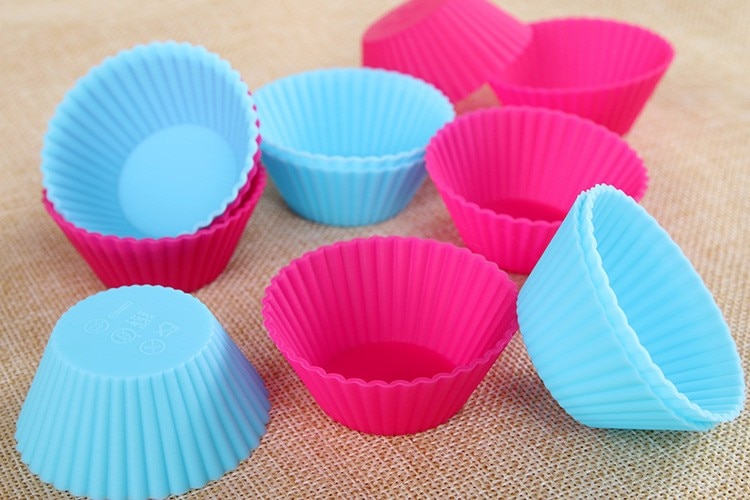 Silicone Cupcake Mold 12 Pcs Set
