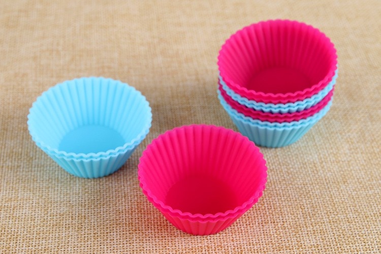 Silicone Cupcake Mold 12 Pcs Set