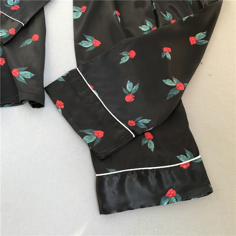 Women's Flowers/Plant Patterned Rayon Pajama Set Women's Flowers/Plant Patterned Rayon Pajama Set
