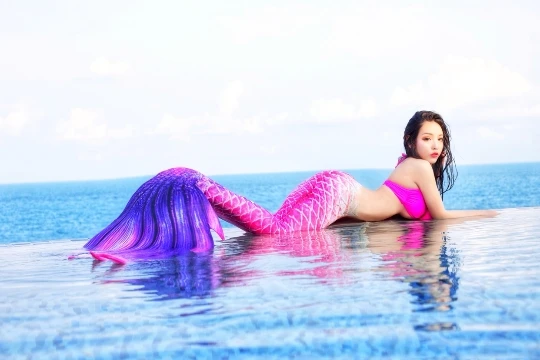Mermaid Tails Swimsuit Stunning Fin Fun 14T Mermaid Tails Swimsuit Stunning Fin Fun 14T