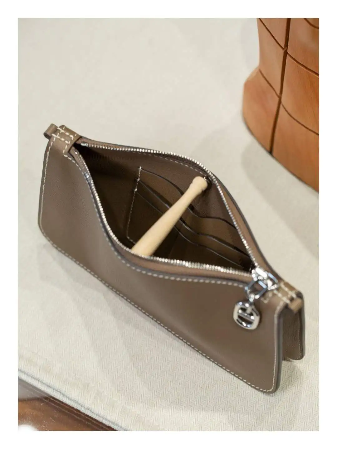 Genuine Leather Shoulder Bag — 100% Real Leather Handbag for Women Branded Handbags handbags and purses Hot Products Leather Handbags Tote Handbags Women’s Handbags Genuine Leather Shoulder Bag — 100% Real Leather Handbag for Women Branded Handbags handbags and purses Hot Products Leather Handbags Tote Handbags Women's Handbags KDBazar