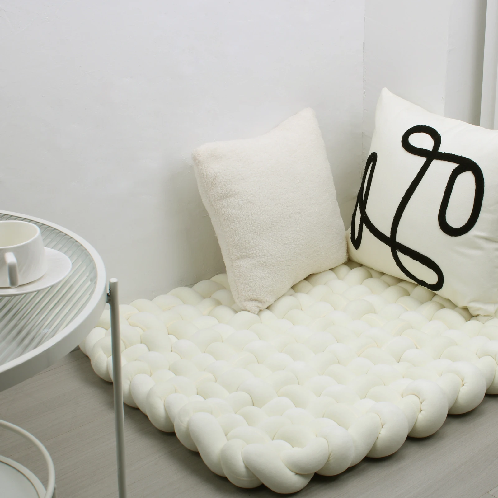 The Best Knotted Crib Bumper For Your Baby 70X80CM The Best Knotted Crib Bumper For Your Baby 70X80CM