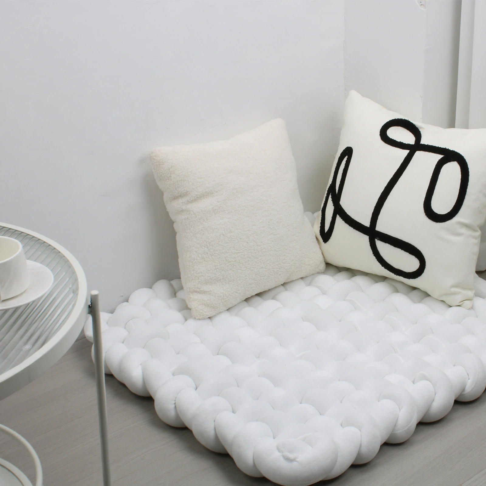 The Best Knotted Crib Bumper For Your Baby 70X80CM The Best Knotted Crib Bumper For Your Baby 70X80CM
