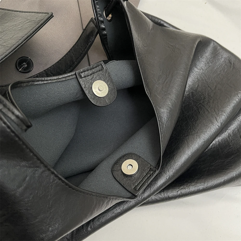 Burgundy hobo bag interior and coin purse detail