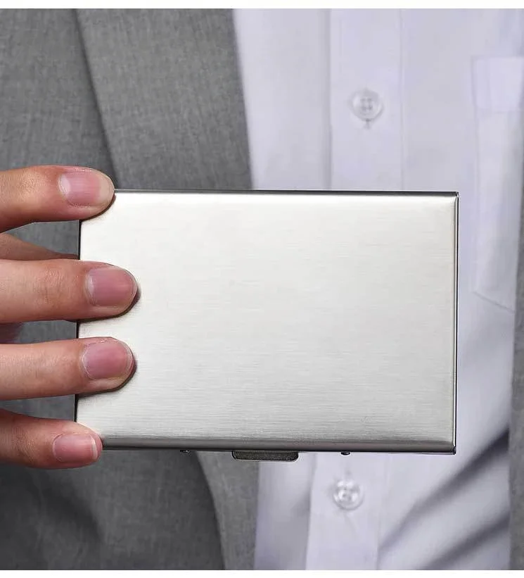 Slim RFID blocking card holder for men and women