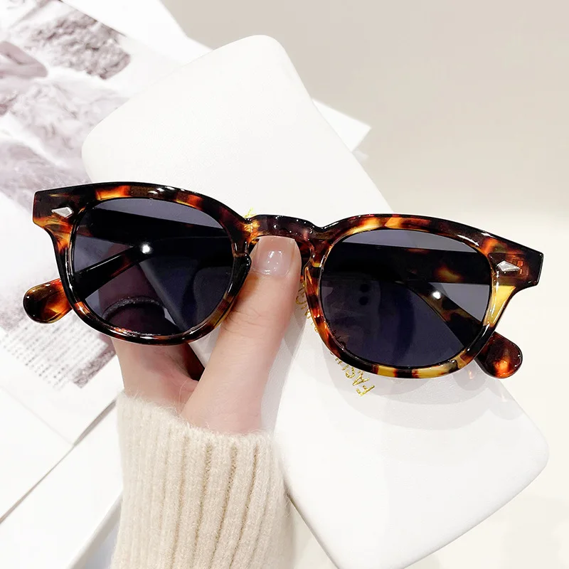 Vintage Shell Round Sunglasses – Tortoiseshell Retro Frame TrendyMate Vintage Shell Round Sunglasses – Tortoiseshell Retro Frame TrendyMate KDBazar