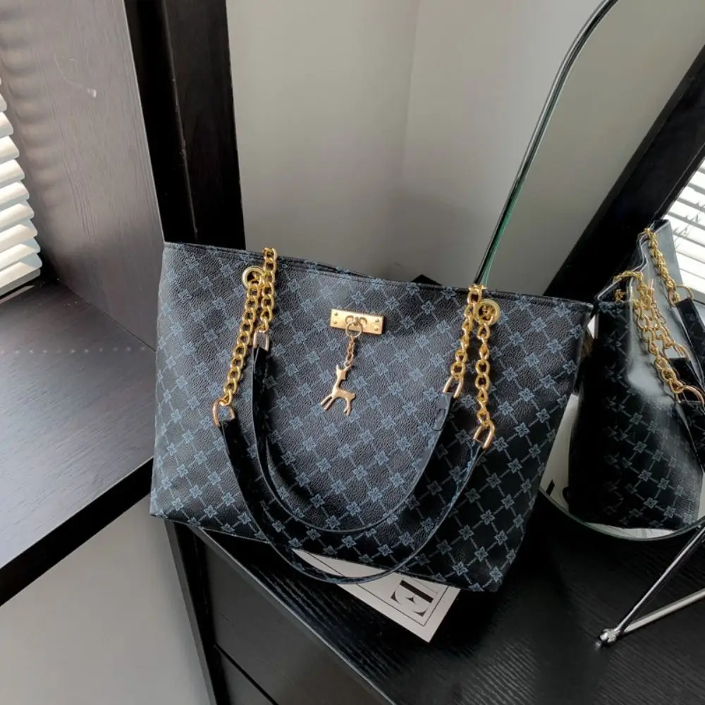 Women Luxury Design Tote Bag Large Capacity Handbag Fashion Printing Shoulder Bag Trendy New Shopping Bag Purse Women Luxury Design Tote Bag Large Capacity Handbag Fashion Printing Shoulder Bag Trendy New Shopping Bag Purse
