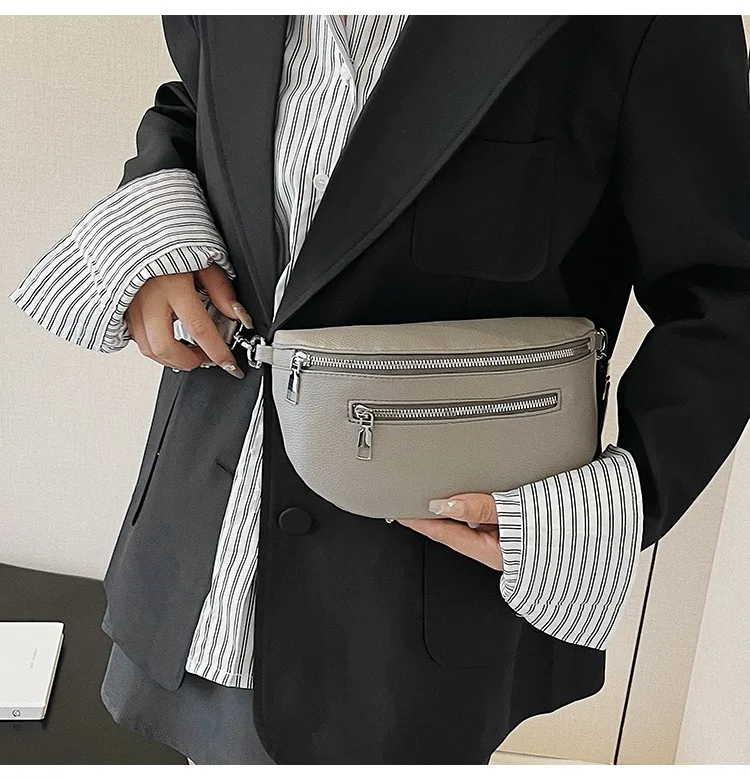 Womens fanny pack street style