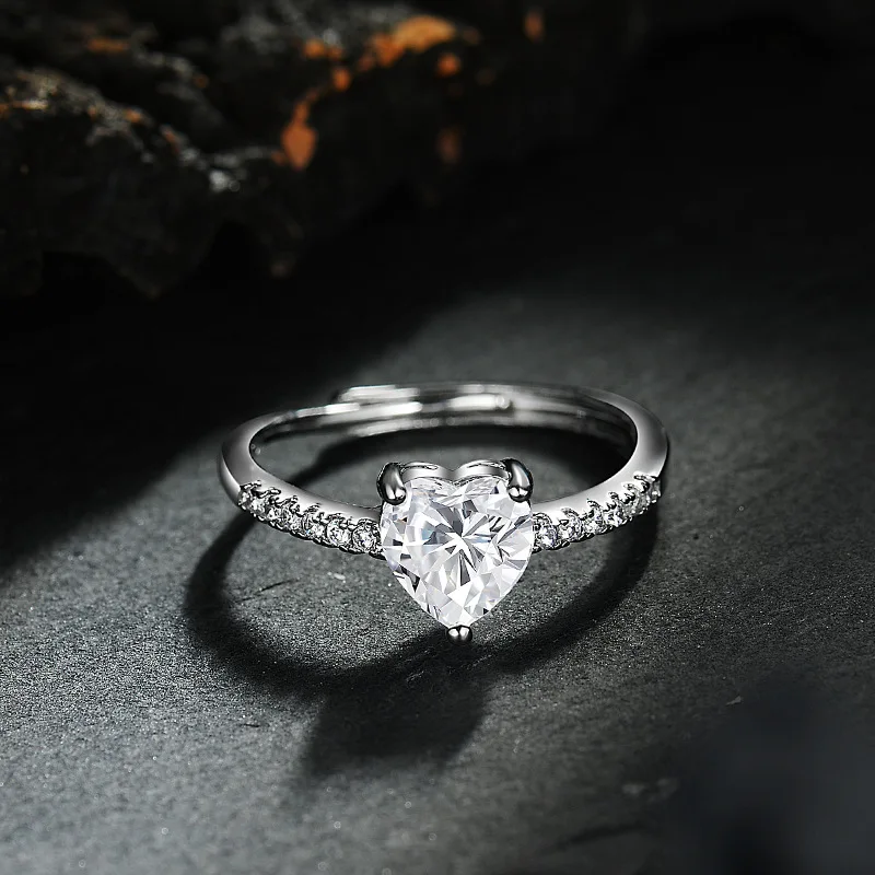 New 925 Sterling Silver Heart Ring Sparkle Zircon High Quality For Women Wedding Fine Jewelry Accessories Party Gift New 925 Sterling Silver Heart Ring Sparkle Zircon High Quality For Women Wedding Fine Jewelry Accessories Party Gift