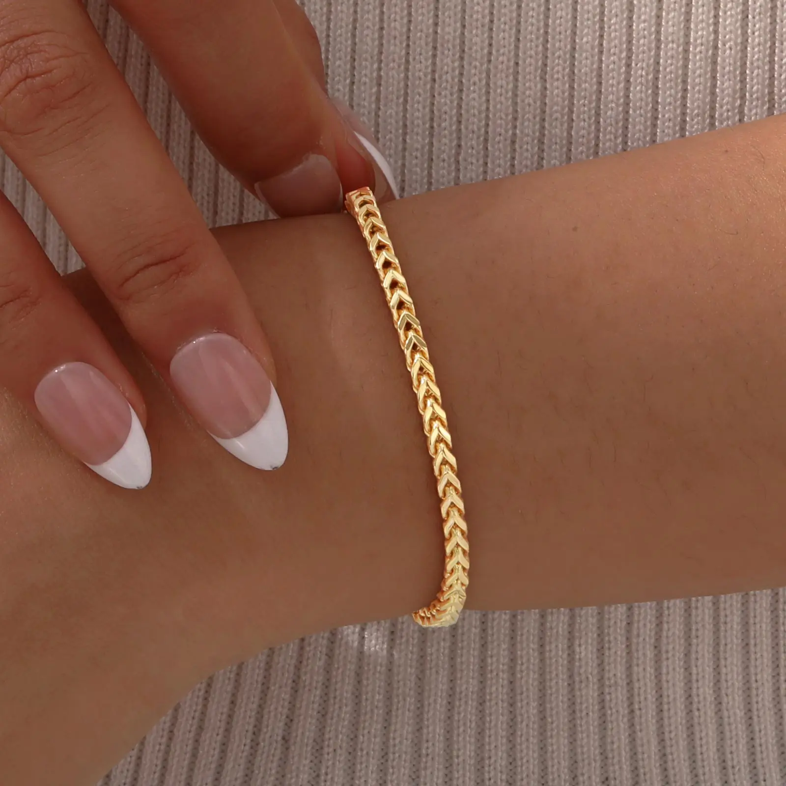 Square Keel Chain Bracelet for Women,Stainless Steel Gold Color Punk Bracelets,Fashion Jewelry Gift Square Keel Chain Bracelet for Women,Stainless Steel Gold Color Punk Bracelets,Fashion Jewelry Gift
