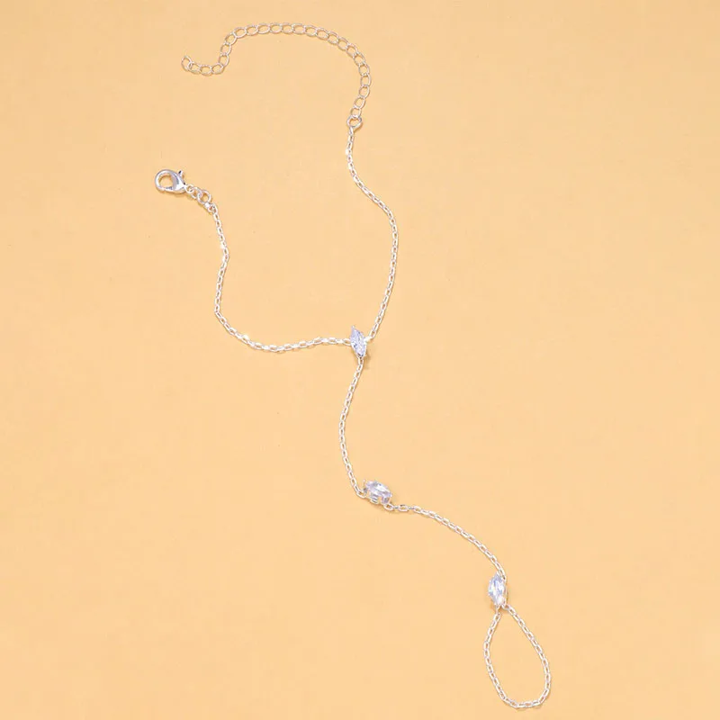 New Bohemia Rhombus Crystal Bracelet Hand Jewelry for Women Simple Thin Chain Finger Bracelet Jewelry Accessories Gift New Bohemia Rhombus Crystal Bracelet Hand Jewelry for Women Simple Thin Chain Finger Bracelet Jewelry Accessories Gift