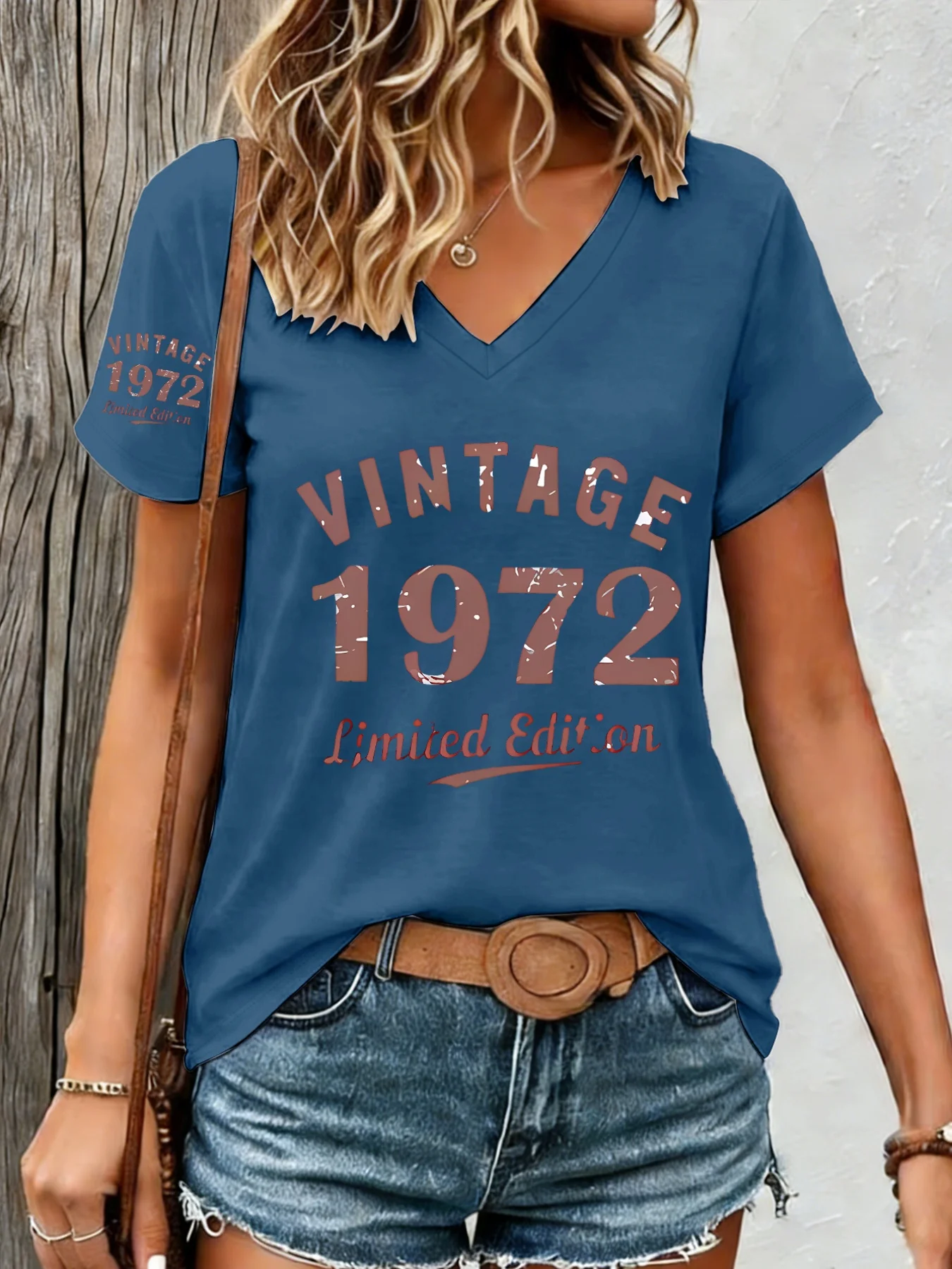 Vintage 1972 graphic t-shirt for women in blue