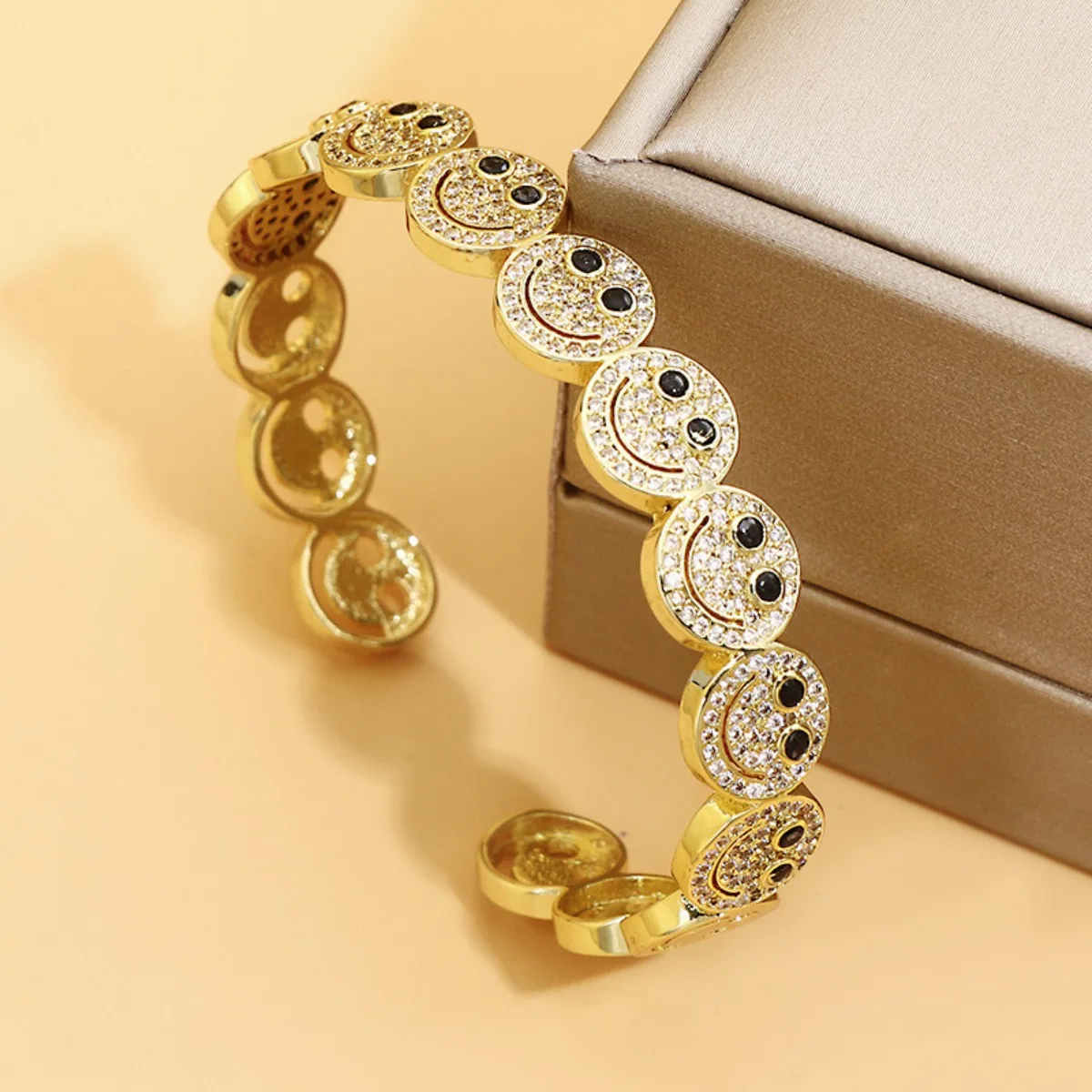 2025 New Simple Smile Smiley Bracelet Copper Gold Plated Cubic Zirconia Round Smile Cuff Bracelet Women’s Classic Party Gift Bracelets and Bangles Jewelry & Watches 2025 New Simple Smile Smiley Bracelet Copper Gold Plated Cubic Zirconia Round Smile Cuff Bracelet Women's Classic Party Gift Bracelets and Bangles Jewelry & Watches KDBazar