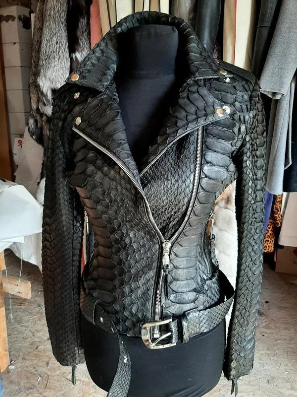 Autumn and winter women’s PU leather black imitation snakeskin leather locomotive jacket jacket Women’s Fashion Women’s Jackets & Coats Autumn and winter women's PU leather black imitation snakeskin leather locomotive jacket jacket Women's Fashion Women's Jackets & Coats KDBazar