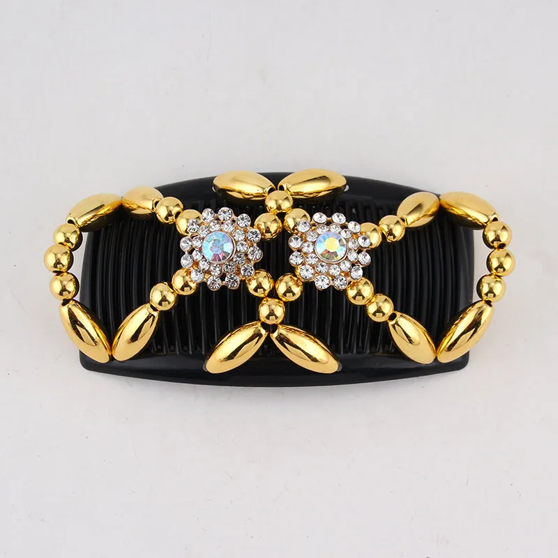Beaded versatile hair comb design detail