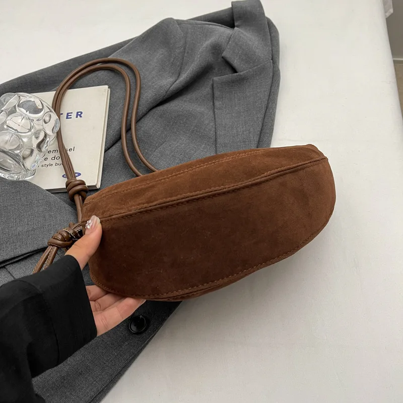 Faux Suede Super Popular Niche Suede Shoulder Bag for Women 2025 Hot Sale Single Crossbody Bags Underarm Dumpling Sweet Bags