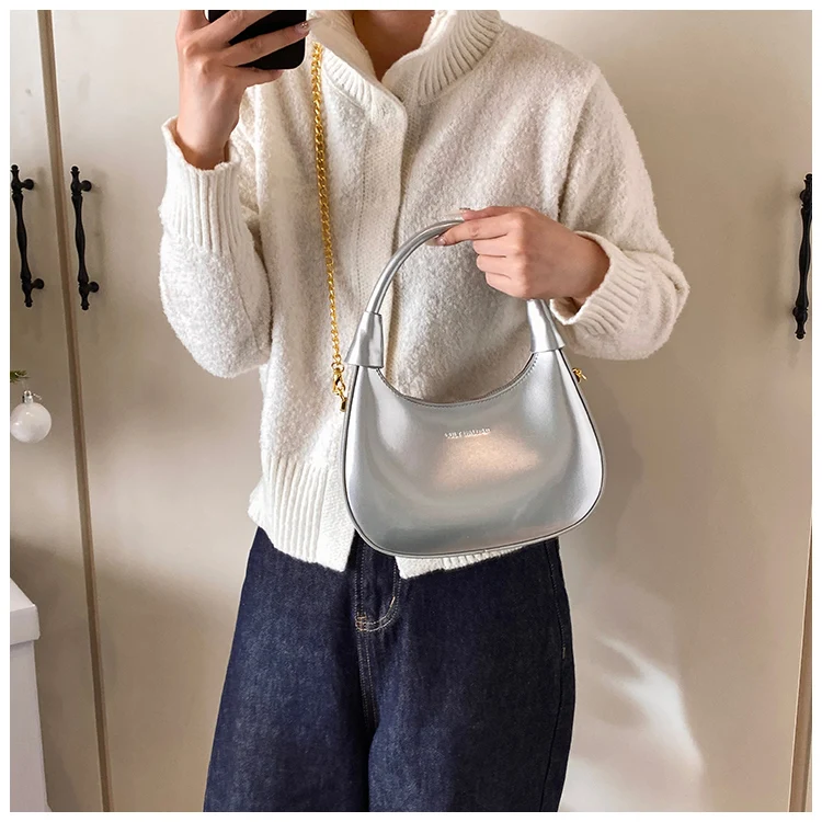 High End Burgundy Patent Leather Shiny Surface Crossbody Bag 2025 New Women's Zipper Chain Armpit Bags Elegant Texture Handbag High End Burgundy Patent Leather Shiny Surface Crossbody Bag 2025 New Women's Zipper Chain Armpit Bags Elegant Texture Handbag