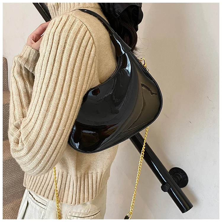 High End Burgundy Patent Leather Shiny Surface Crossbody Bag 2025 New Women's Zipper Chain Armpit Bags Elegant Texture Handbag High End Burgundy Patent Leather Shiny Surface Crossbody Bag 2025 New Women's Zipper Chain Armpit Bags Elegant Texture Handbag