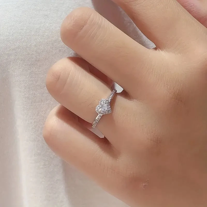 Silver heart cubic zirconia wedding ring band detail