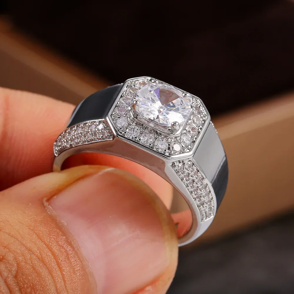 925 sterling silver ring band detail