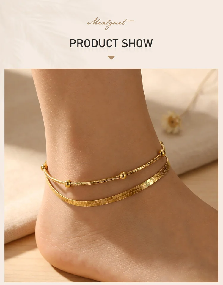 Minimalist gold double layer anklet worn on ankle