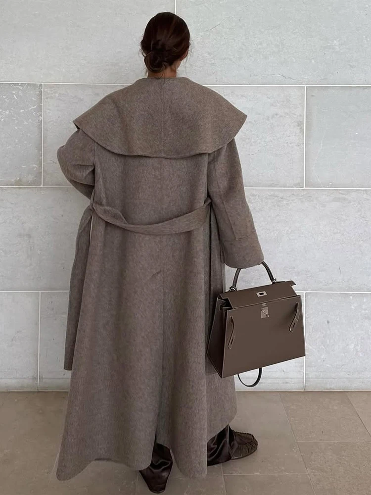 Navy Collar Woolen Long Coat for Women – Elegant Wool Blend Overcoat Coats Women’s Fashion Women’s Jackets & Coats Navy Collar Woolen Long Coat for Women – Elegant Wool Blend Overcoat Coats Women's Fashion Women's Jackets & Coats KDBazar