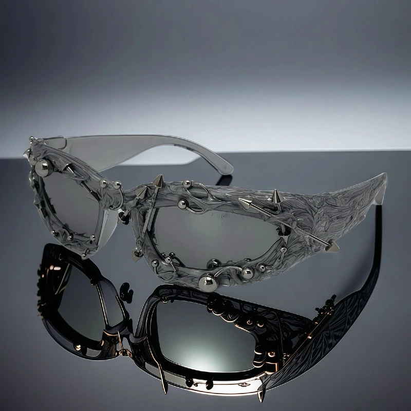 Personalized Rivet Sunglasses for Men and Women Retro Metal Studded Frame Unisex Punk Eyewear UV400 Protection Party Shades Personalized Rivet Sunglasses for Men and Women Retro Metal Studded Frame Unisex Punk Eyewear UV400 Protection Party Shades