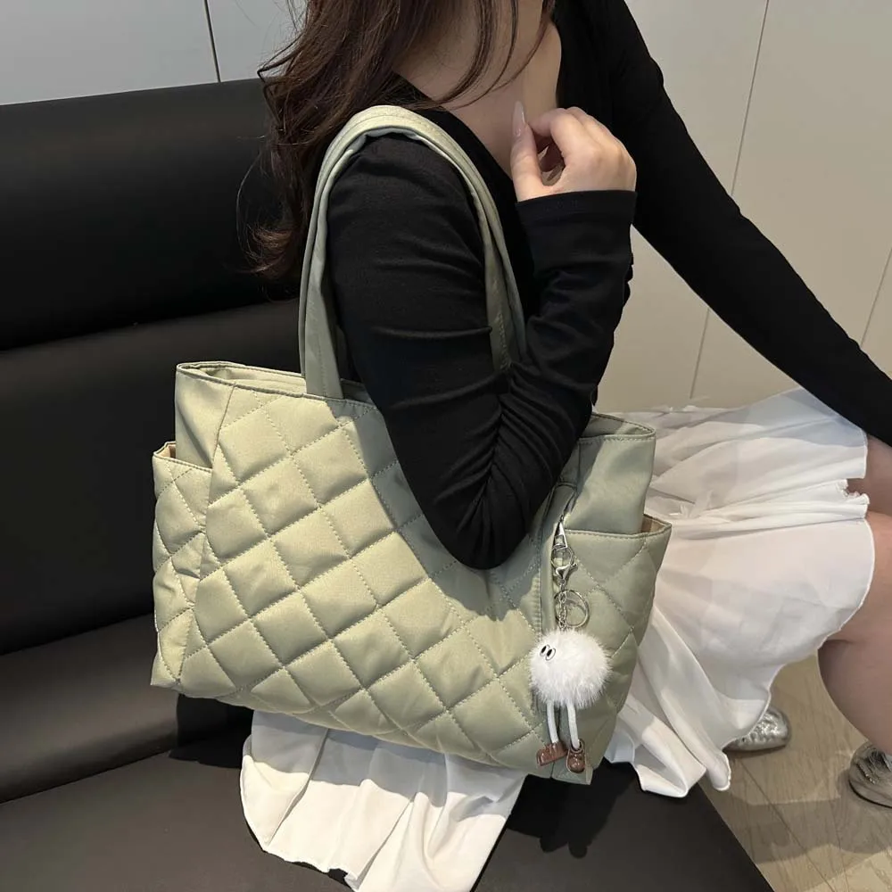 Quilted Tote Bag with Charm for Women Gifts Quilted Tote Bag with Charm for Women Gifts KDBazar