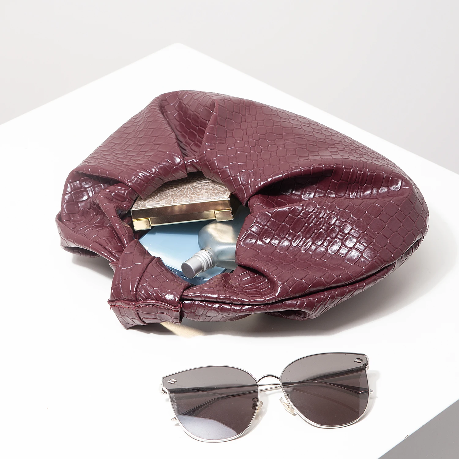 Vintage Faux Leather Woven Pattern Handbag, Knotted Crescent Bag, Pleated Cloud Bag, Women’s Party Dress, Burgundy Wallet, Elegant Evening Bag (Pattern Random) Bags & Accessories Burgundy Purses handbags and purses Vintage Faux Leather Woven Pattern Handbag, Knotted Crescent Bag, Pleated Cloud Bag, Women's Party Dress, Burgundy Wallet, Elegant Evening Bag (Pattern Random) Bags & Accessories Burgundy Purses handbags and purses KDBazar