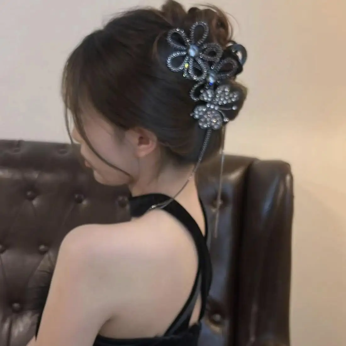 Women's Party Hair Accessories Luxury Super Sparkling Sunflower Butterfly Tassel Hair Clip Elegant Shark Hair Claws New Headwear Women's Party Hair Accessories Luxury Super Sparkling Sunflower Butterfly Tassel Hair Clip Elegant Shark Hair Claws New Headwear