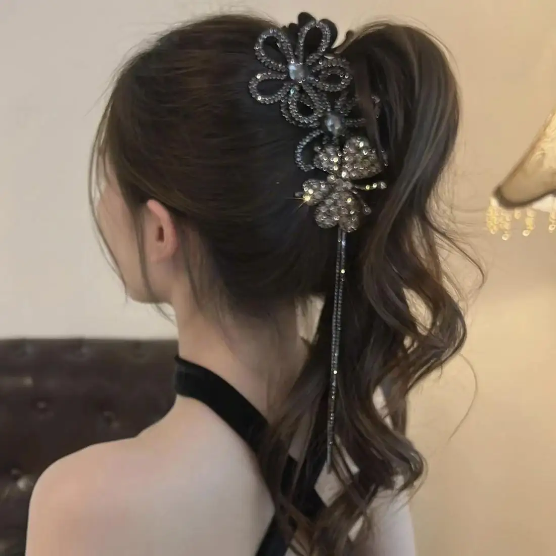Women's Party Hair Accessories Luxury Super Sparkling Sunflower Butterfly Tassel Hair Clip Elegant Shark Hair Claws New Headwear Women's Party Hair Accessories Luxury Super Sparkling Sunflower Butterfly Tassel Hair Clip Elegant Shark Hair Claws New Headwear